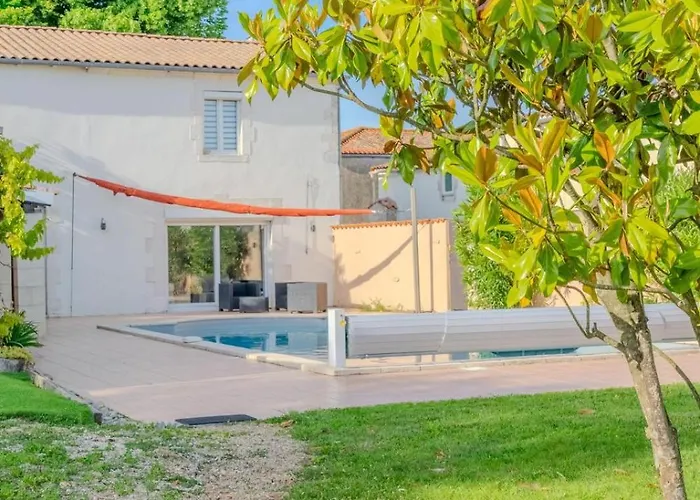 The Of The Whispers Of The South-west Villa *