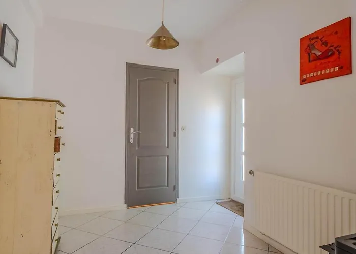 The Of The Whispers Of The South-west Villa