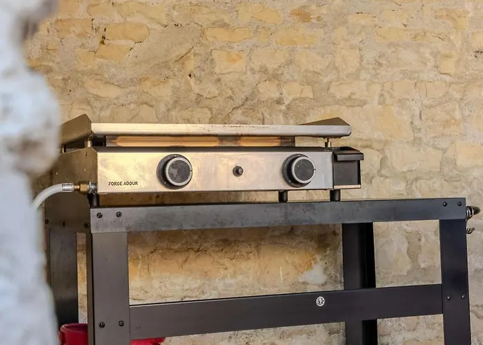 The Of The Whispers Of The South-west Villa *