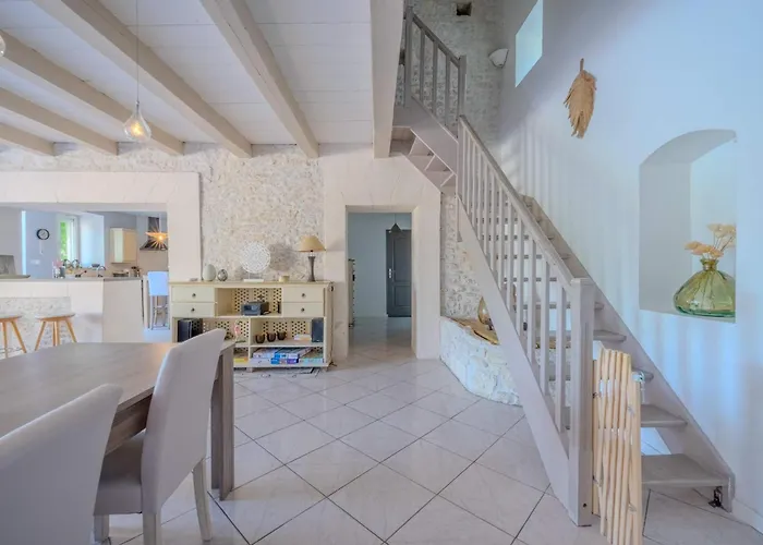 Villa The Of The Whispers Of The South-west *