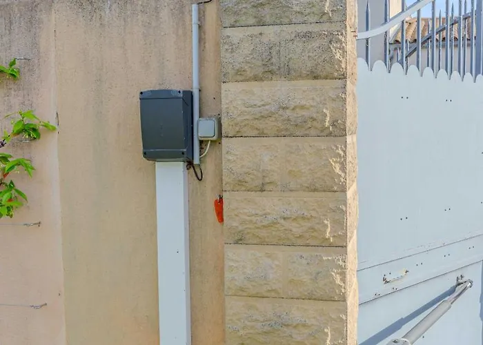 Villa The Of The Whispers Of The South-west *