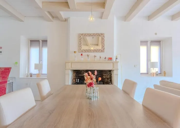 The Of The Whispers Of The South-west