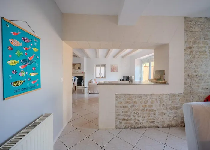 The Of The Whispers Of The South-west Villa